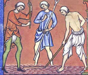 Medieval braies. (Image: Wikimedia/medievaltymes.com)