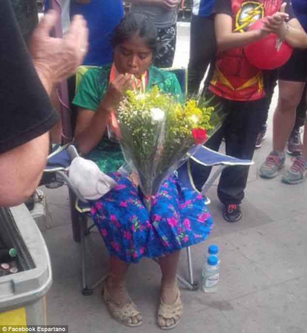 No manspreading here. Maria Lorena Ramirez taking a well earned rest after winning the gruelling 31 mile Ultra Trail Cerro Rojo. (Photo: Facebook Espartano)