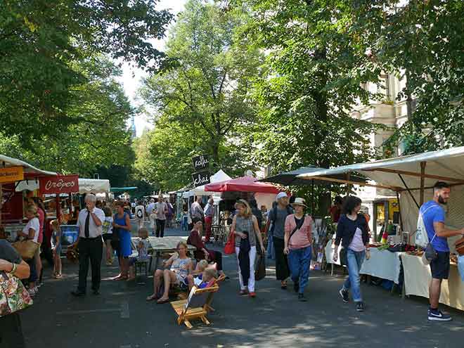 Bearpit Karaoke is a stone's throw from the Prenzlauer Berg flea market. (Photo: Wikimedia/Peter Kuley)