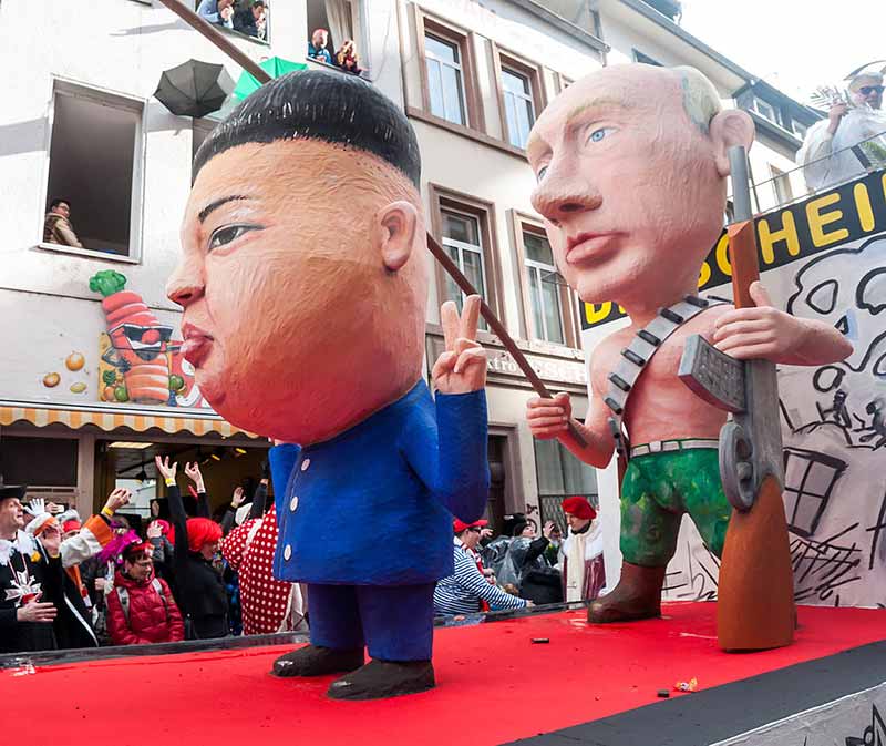 Kim Jong Un at the 2016 Rosenmontag parade. (Photo: Wikimedia/Marco Verch)