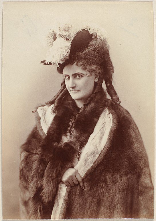 La Castiglione photographed in 1895, aged 58, four years before her death in 1899. (Photo: Wikimedia/Gilman Collection)