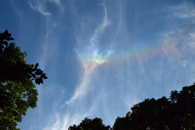 Fire rainbow cloudscape (Photo: Pixabay/leoleobobeo)