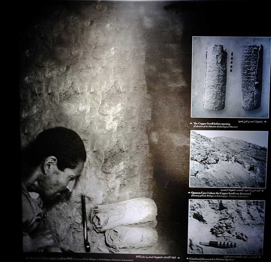 Discovery of Dead Sea Scrolls