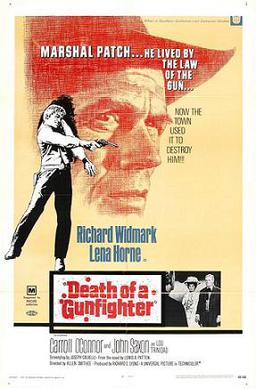 <em>Death of a Gunfighter</em> movie poster. Despite Alan Smithee making his directorial debut with <em>Death of a Gunfighter</em> it was well received by critics and audiences.